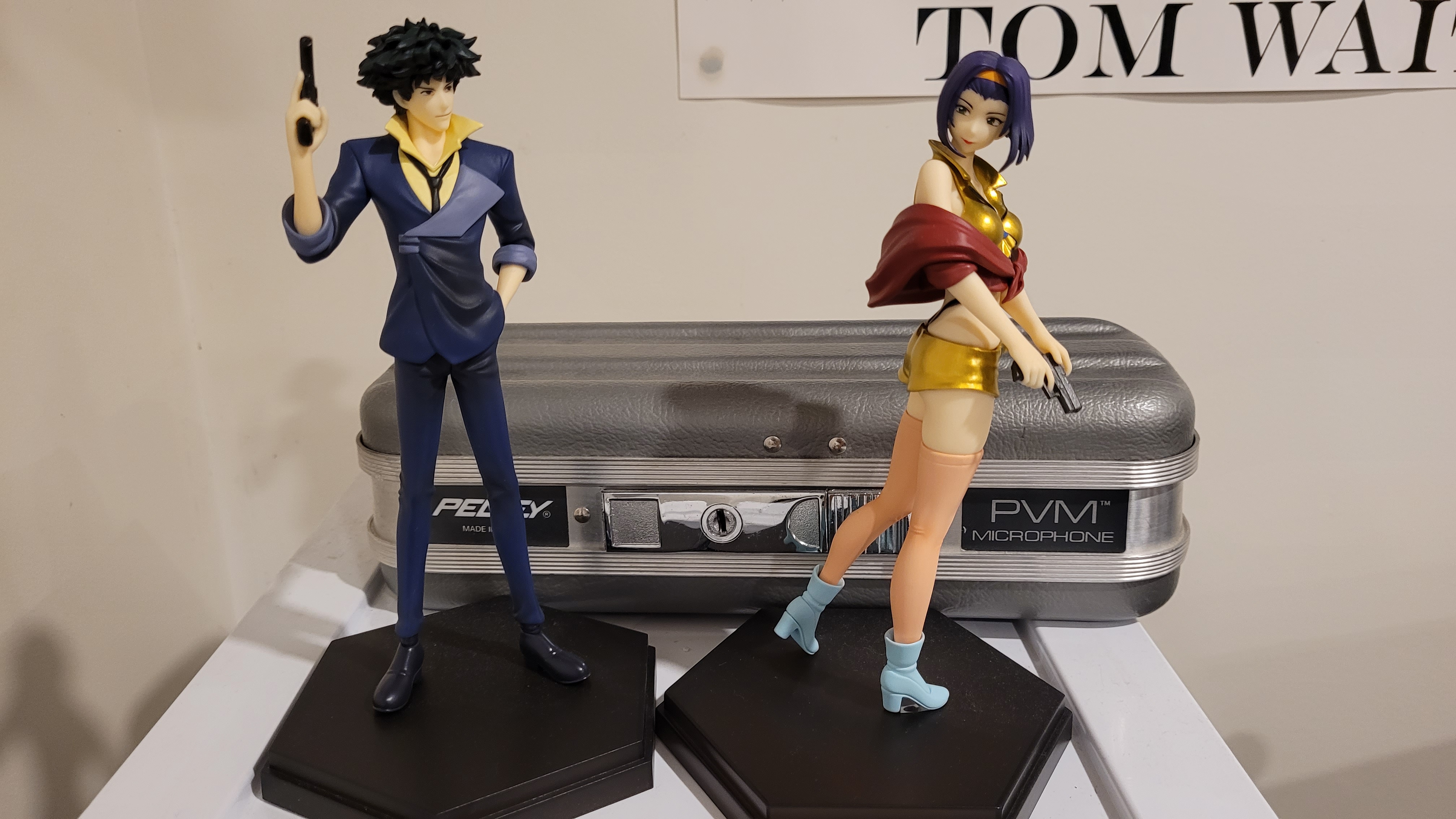 Spike and Fay figures